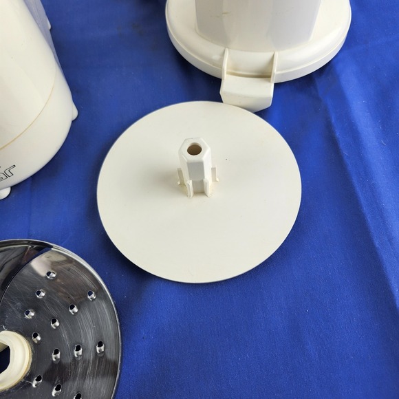 Sunbeam Oskar 14081 Food Processor Chopper 500w France With Slicer No Pusher - Picture 4 of 13